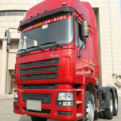 Китайский трактор Chenglong H7 4X2 с грузоподъемностью 8,2 тонны и сертификацией GCC