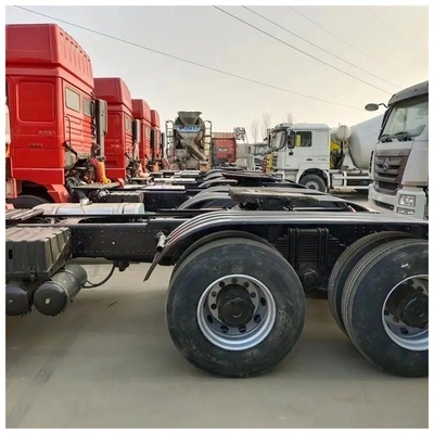 Sinotruk HOWO Грузовики 6X4 Транспортные средства 371HP Тракторный грузовик с максимальным крутящим моментом Nm 500-1000nm
