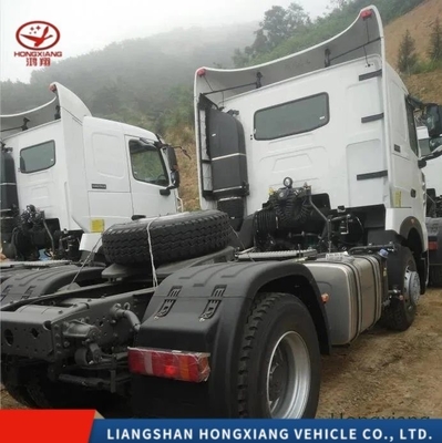 Sinotruk HOWO 450HP 6X4 Trailer Head Tractor Truck с ручным окном в Южной Африке