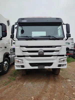 Дизайн безтрубных шин Sinotruk HOWO 6X4 41-50t LHD Rhd тракторный грузовик для и использованный