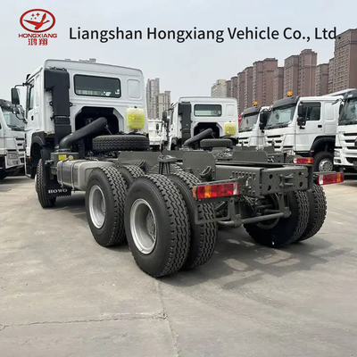 Shacman Trucks Главный тракторный грузовик с ручными окнами и ≤5 сидений Продукт