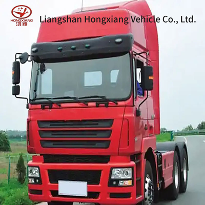 В хорошем состоянии ручная машина Sinotruk Head Tractor Truck с высокой пропускной способностью и двигателем