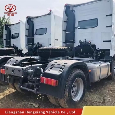Hot HOWO T7 6X4 Метан трактор грузовик двигатель вместимостью&gt; 8L и 1 год послепродажного обслуживания