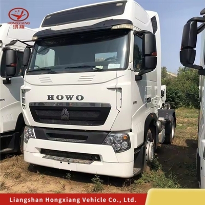 С сертификатом GCC HOWO T7 LNG CNG Каскадный прицеп Тракторный грузовик с двигателем объемом&gt; 8 л