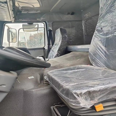 Sinotruk HOWO Дверный грузовик правого привода с максимальным крутящим моментом Nm 500-1000nm в Танзании