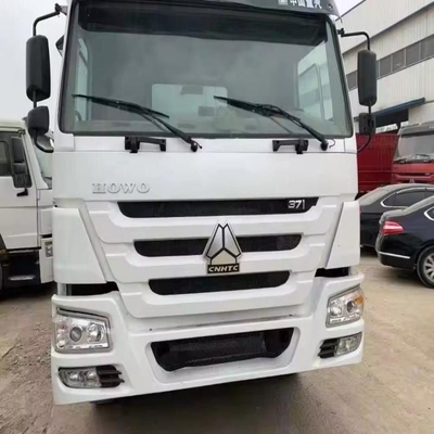 Sinotruk HOWO Дверный грузовик правого привода с максимальным крутящим моментом Nm 500-1000nm в Танзании