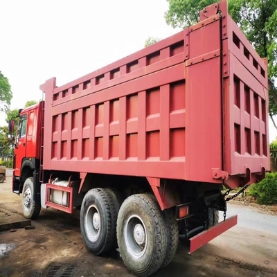 Sinotruk HOWO Дверный грузовик правого привода с максимальным крутящим моментом Nm 500-1000nm в Танзании