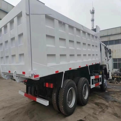 Sinotruk HOWO Дверный грузовик правого привода с максимальным крутящим моментом Nm 500-1000nm в Танзании