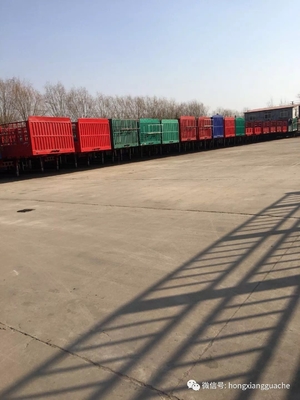 Стальной 3-осевой полуприцеп с боковой стеной панели ограждения настраиваемый и прочный дизайн
