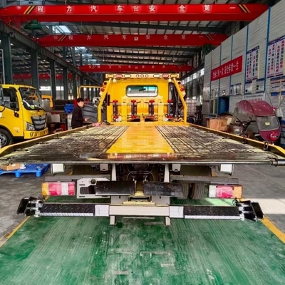 DFAC Flat Bed Recovery Truck с онлайн технической поддержкой и послепродажным обслуживанием
