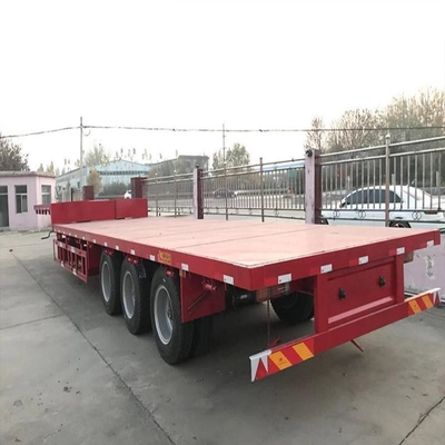 Тяжелый грузовик с 3 осями с низкой кроватью Lowboy Flatbed Semi Trailer Truck с гидравлическим подъемником и гусиной шеей